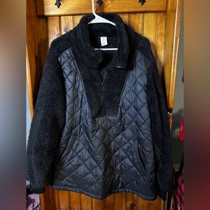 Livi‎ active Cozy Black Quilted Sherpa Pullover